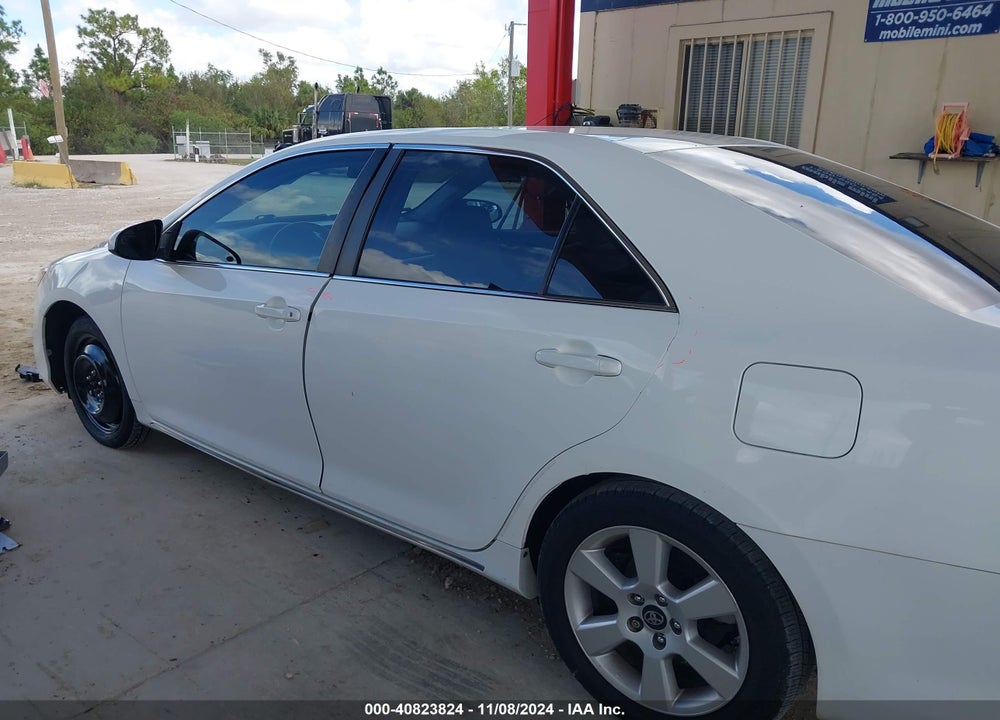 2014 TOYOTA CAMRY LE VIN: 4T4BF1FK0ER436127