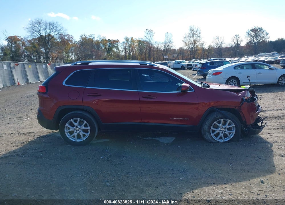 2016 JEEP CHEROKEE LATITUDE VIN: 1C4PJMCB7GW252853