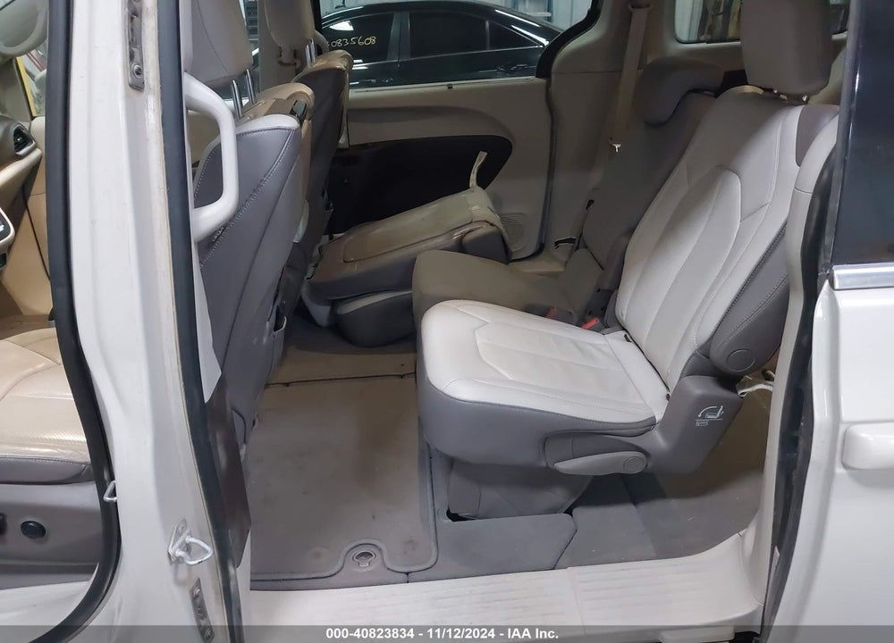 2017 CHRYSLER PACIFICA TOURING L PLUS VIN: 2C4RC1EG8HR683786
