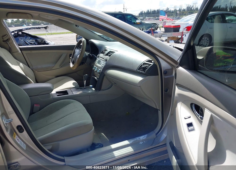 2007 TOYOTA CAMRY LE VIN: 4T1BE46K77U569260
