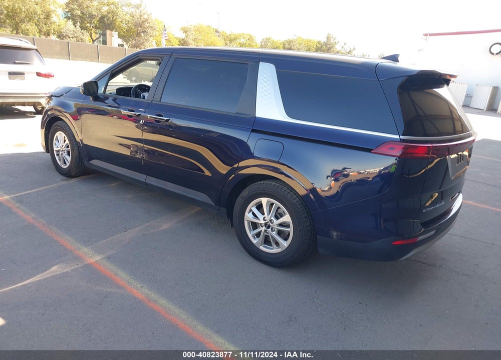 2022 KIA CARNIVAL MPV LX SEAT PACKAGE VIN: KNDNB4H32N6089239