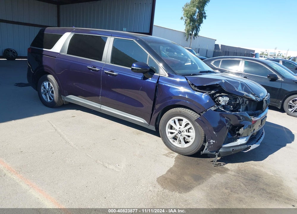 2022 KIA CARNIVAL MPV LX SEAT PACKAGE VIN: KNDNB4H32N6089239