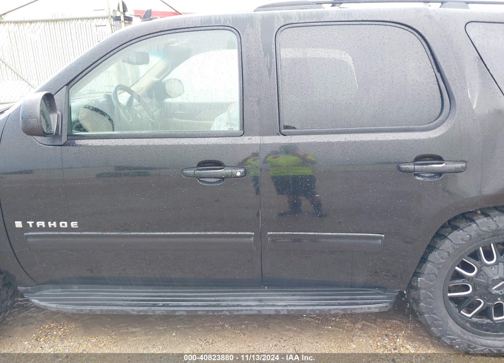 2009 CHEVROLET TAHOE LT2 VIN: 1GNFC23019R280648