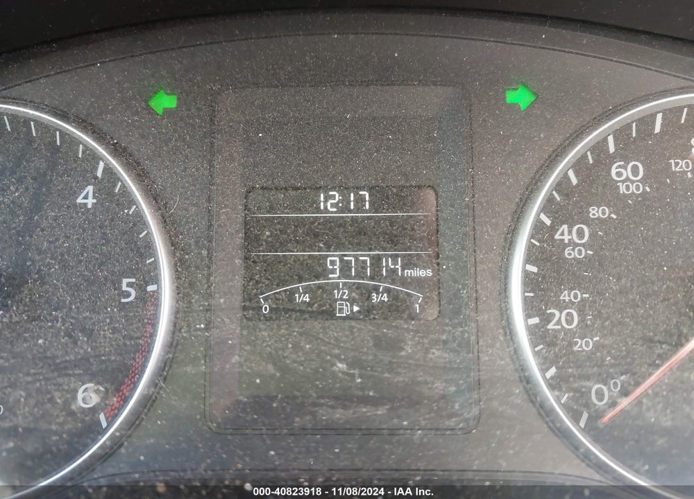 2013 VOLKSWAGEN JETTA 2.0L TDI VIN: 3VWLL7AJXDM419011