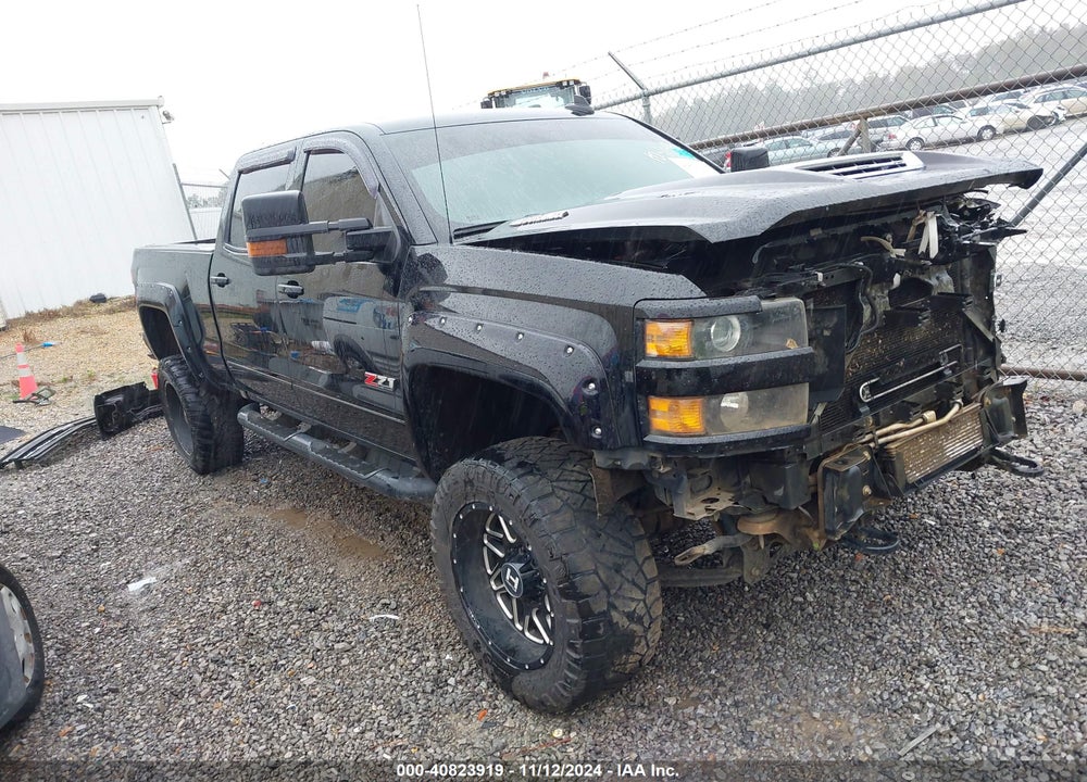 2017 CHEVROLET SILVERADO 2500HD LT VIN: 1GC1KVEY0HF131075