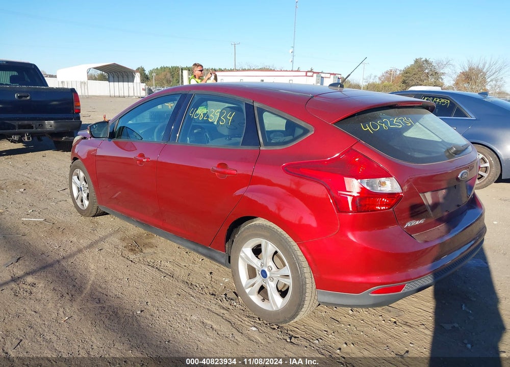 2014 FORD FOCUS SE VIN: 1FADP3K25EL310041