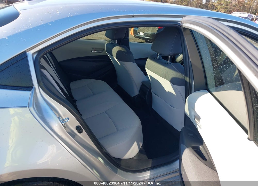 2021 TOYOTA COROLLA LE VIN: JTDEPMAE4MJ126901