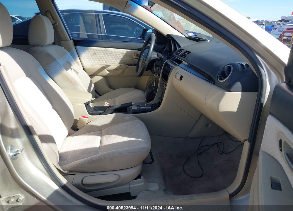 2006 MAZDA 3 I VIN: JM1BK12F561461241