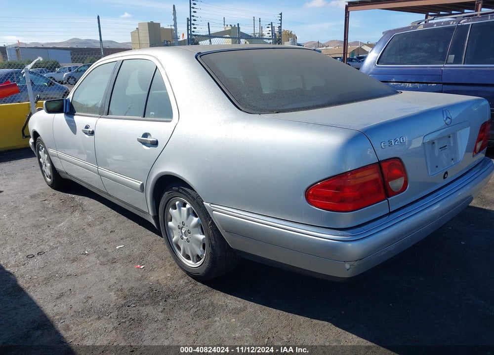 1999 MERCEDES-BENZ E-CLASS BASE (A5) VIN: WDBJF65HXXA953354