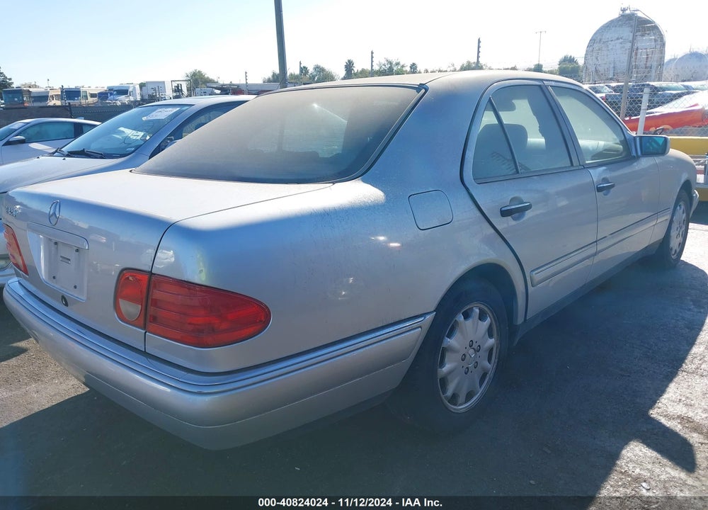 1999 MERCEDES-BENZ E-CLASS BASE (A5) VIN: WDBJF65HXXA953354