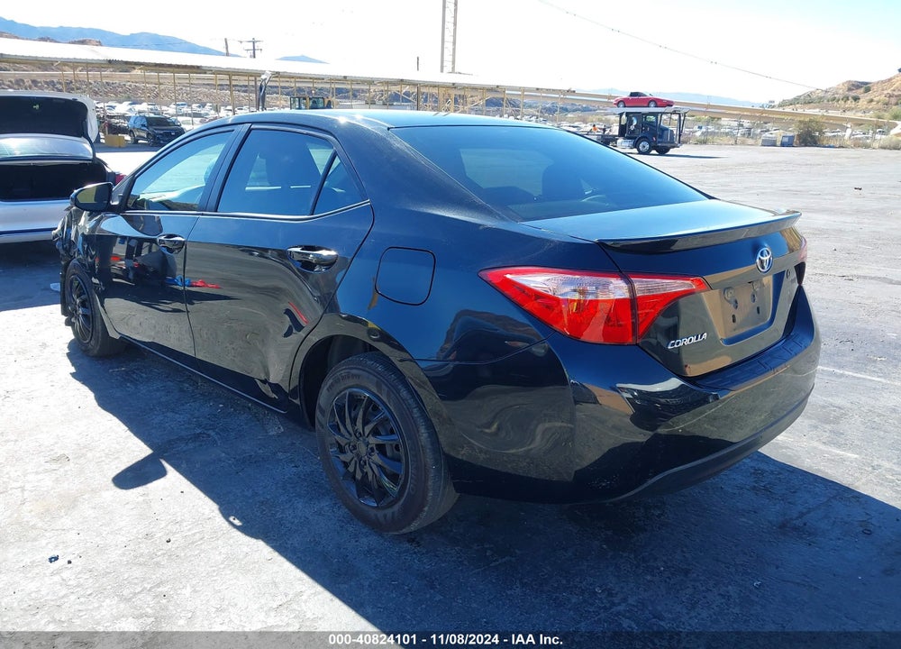 2017 TOYOTA COROLLA L VIN: 5YFBURHE8HP681902