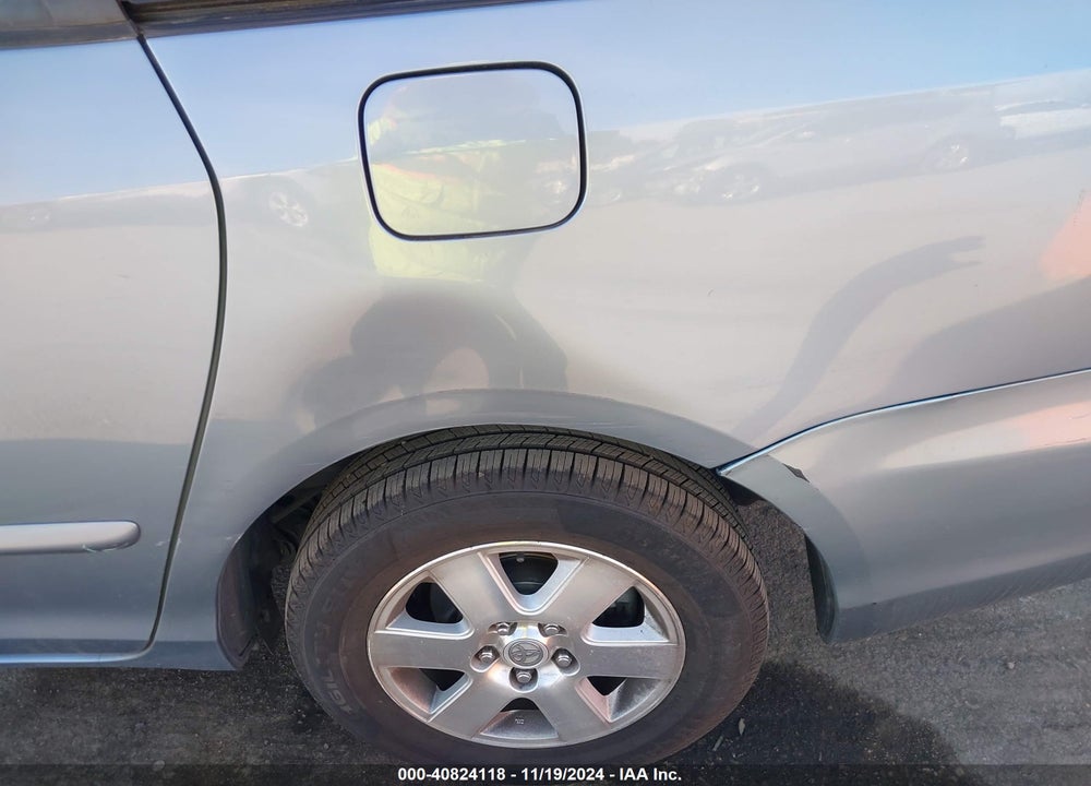 2010 TOYOTA SIENNA LE VIN: 5TDKK4CC8AS308712