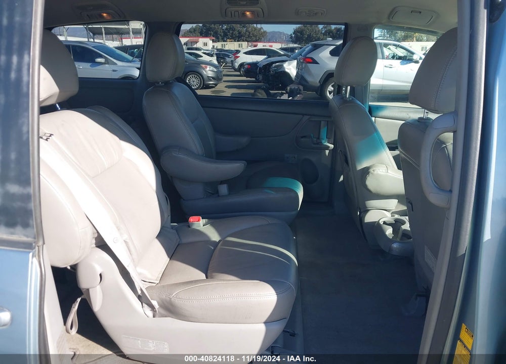 2010 TOYOTA SIENNA LE VIN: 5TDKK4CC8AS308712