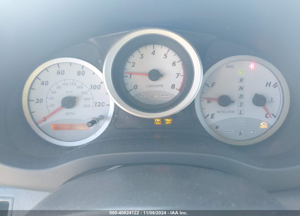 2005 TOYOTA RAV4 VIN: JTEGD20V550068548