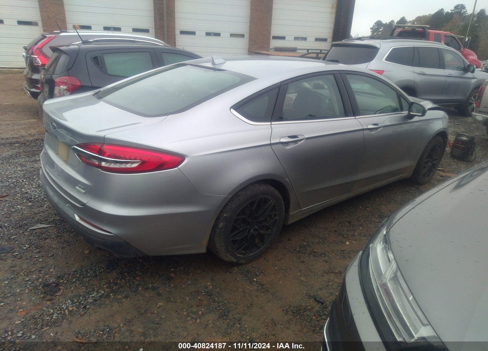 2020 FORD FUSION SE VIN: 3FA6P0HD6LR258269