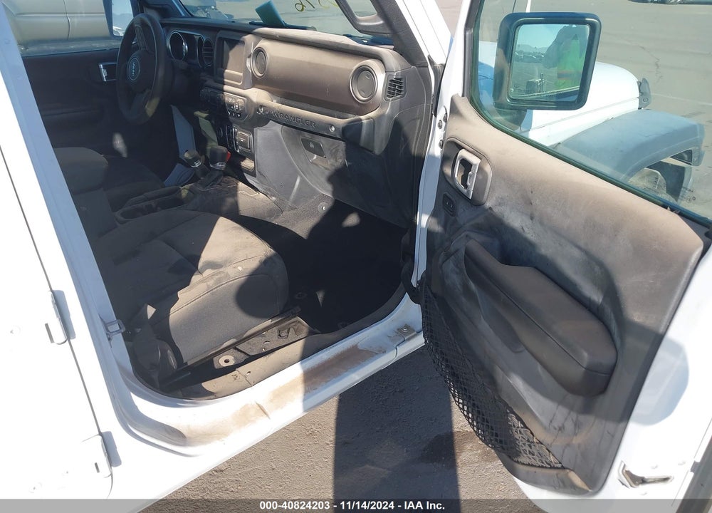 2018 JEEP WRANGLER UNLIMITED VIN: 1C4HJXDGXJW227274