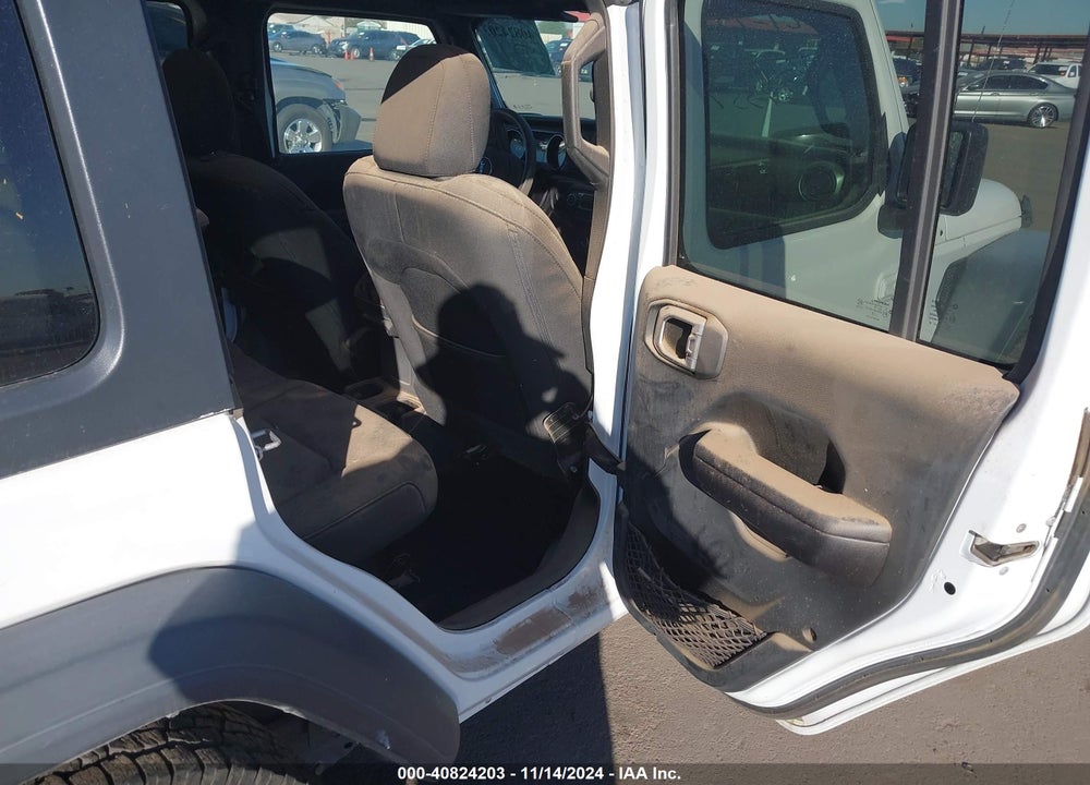 2018 JEEP WRANGLER UNLIMITED VIN: 1C4HJXDGXJW227274