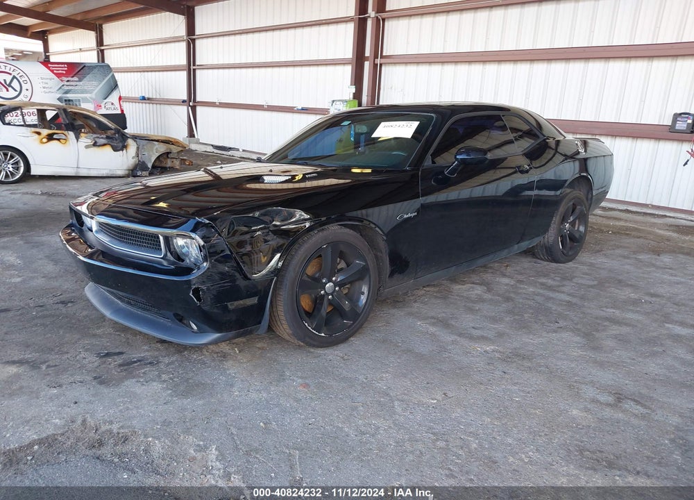 2014 DODGE CHALLENGER SXT PLUS VIN: 2C3CDYAG9EH304401