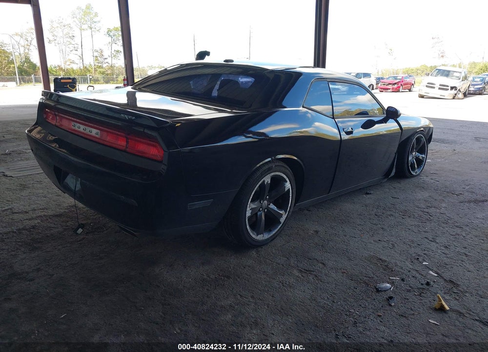 2014 DODGE CHALLENGER SXT PLUS VIN: 2C3CDYAG9EH304401