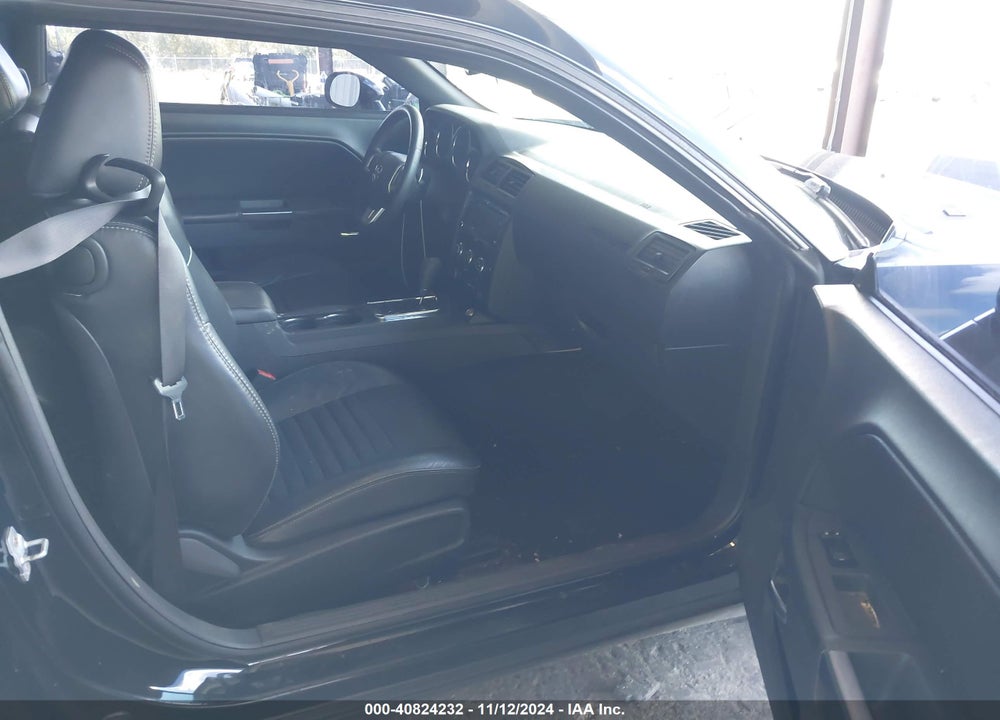 2014 DODGE CHALLENGER SXT PLUS VIN: 2C3CDYAG9EH304401