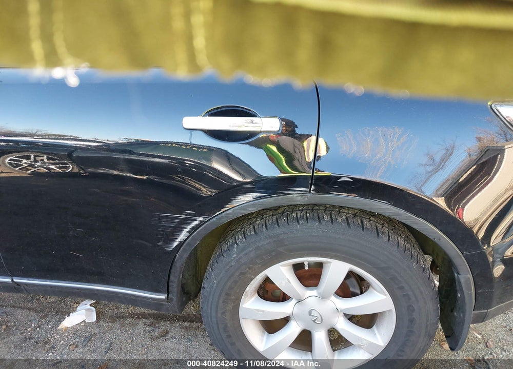 2005 INFINITI FX35 VIN: JNRAS08W15X201234