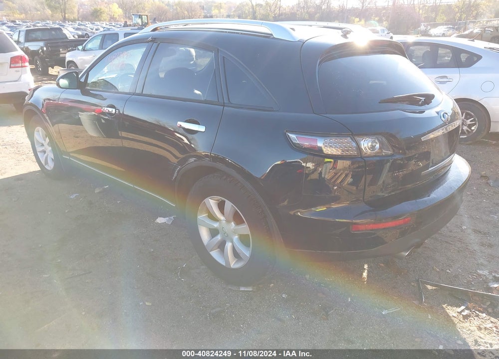2005 INFINITI FX35 VIN: JNRAS08W15X201234