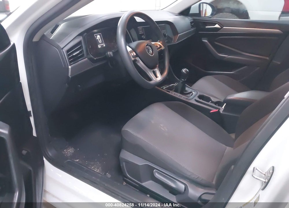 2019 VOLKSWAGEN JETTA 1.4T S VIN: 3VWN57BU0KM115324