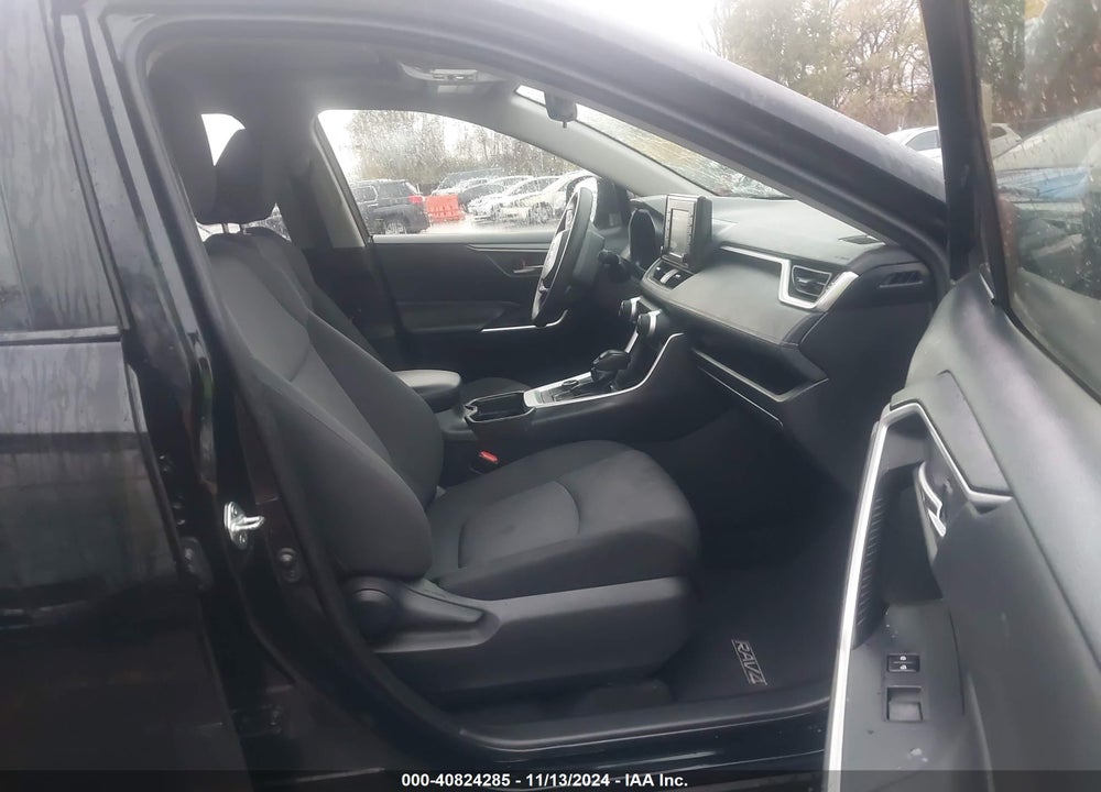 2019 TOYOTA RAV4 HYBRID XLE VIN: JTMRWRFV8KD019873