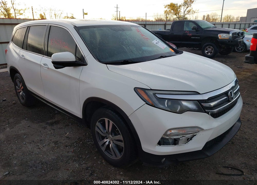 2017 HONDA PILOT EX-L VIN: 5FNYF6H85HB054258