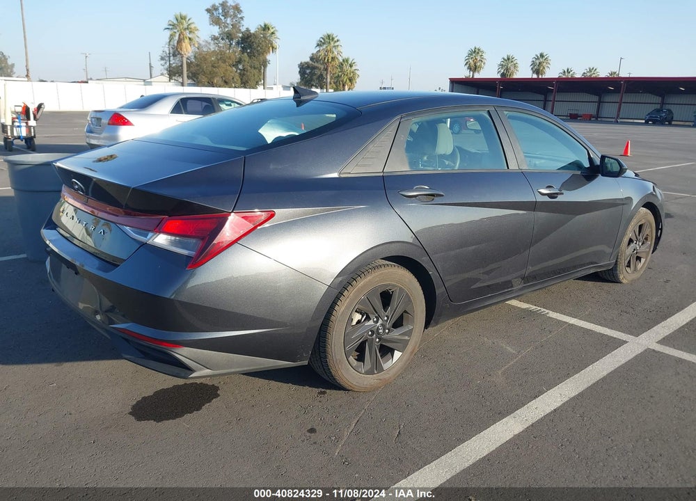 2021 HYUNDAI ELANTRA SEL VIN: 5NPLM4AG9MH003363