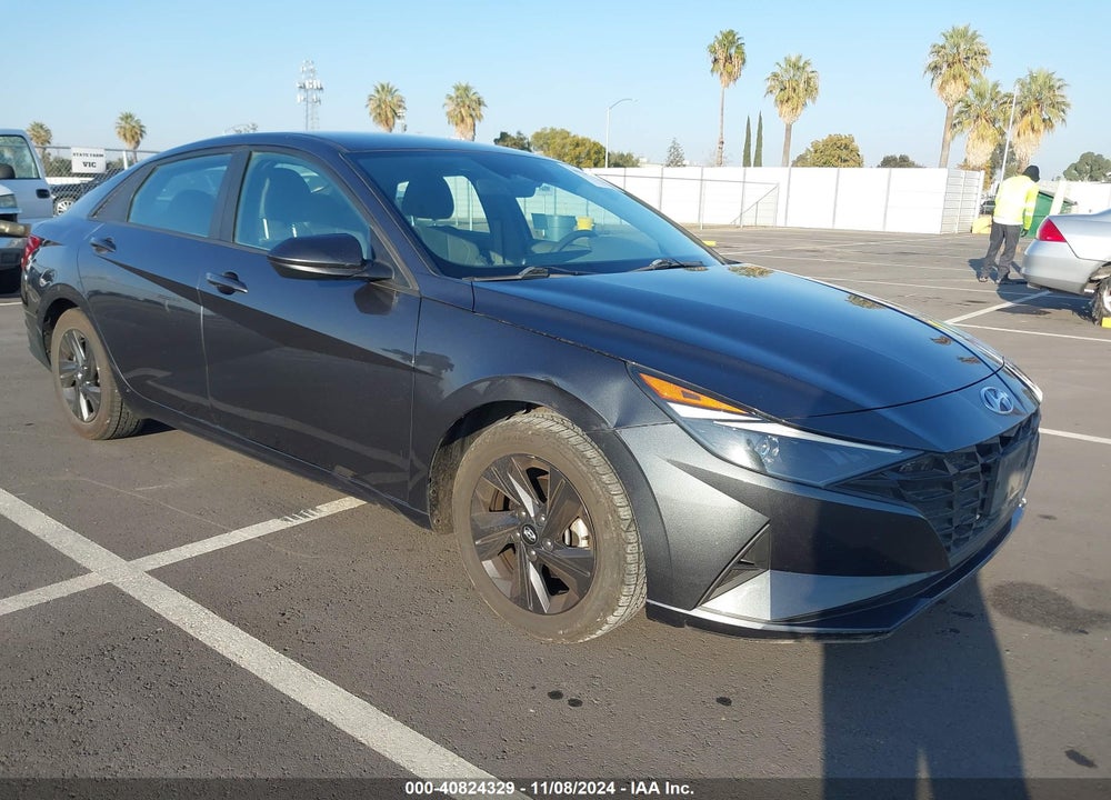 2021 HYUNDAI ELANTRA SEL VIN: 5NPLM4AG9MH003363