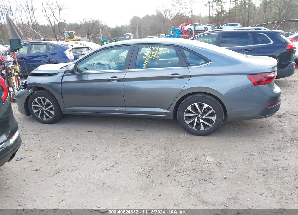 2022 VOLKSWAGEN JETTA VIN: 3VWCM7BU1NM004019