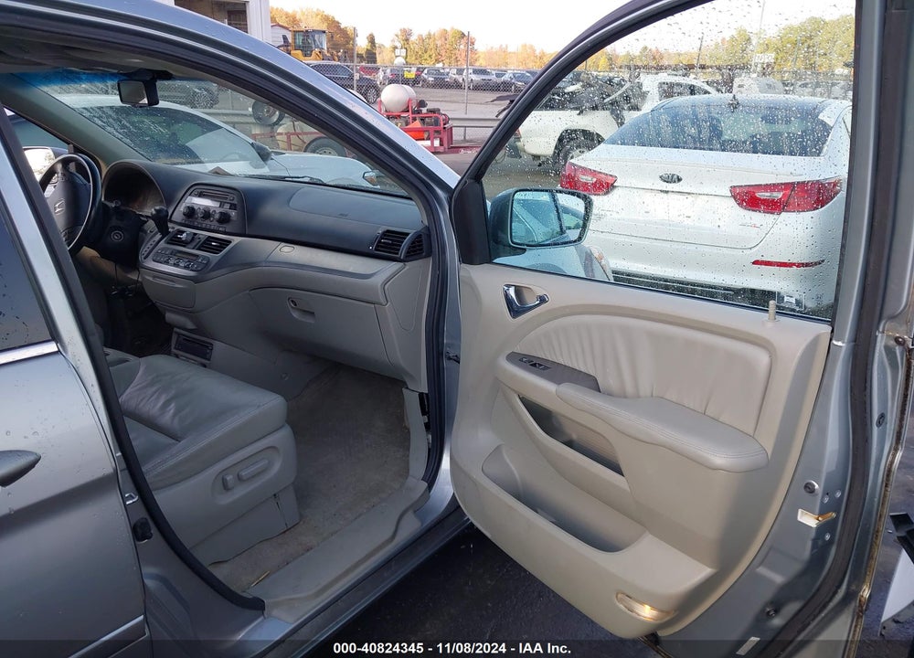 2010 HONDA ODYSSEY EX-L VIN: 5FNRL3H71AB043010