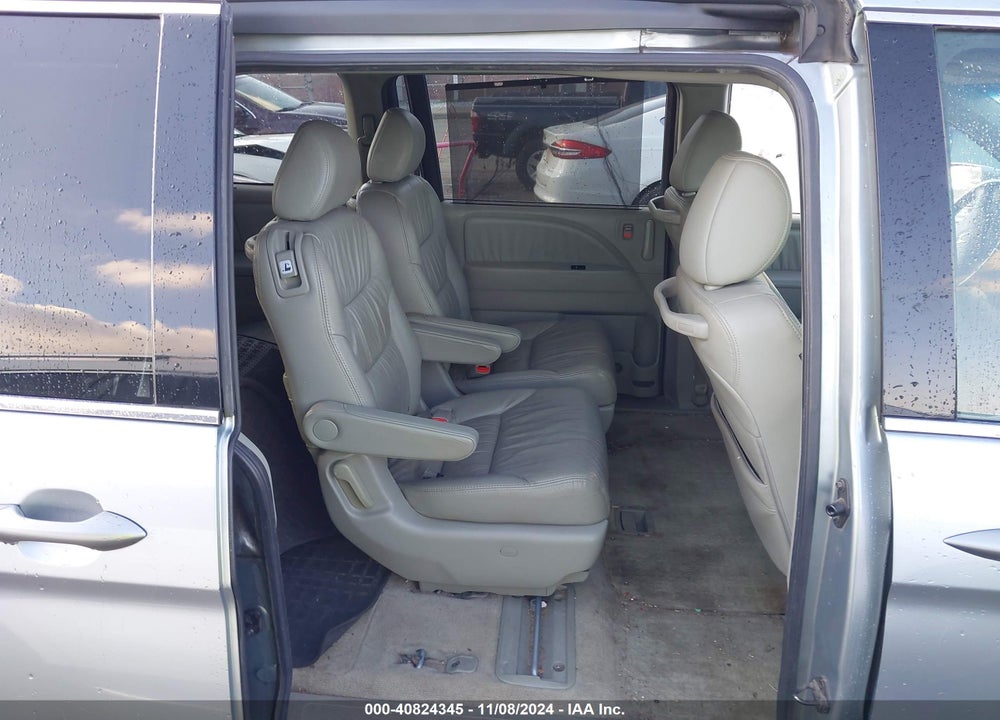 2010 HONDA ODYSSEY EX-L VIN: 5FNRL3H71AB043010