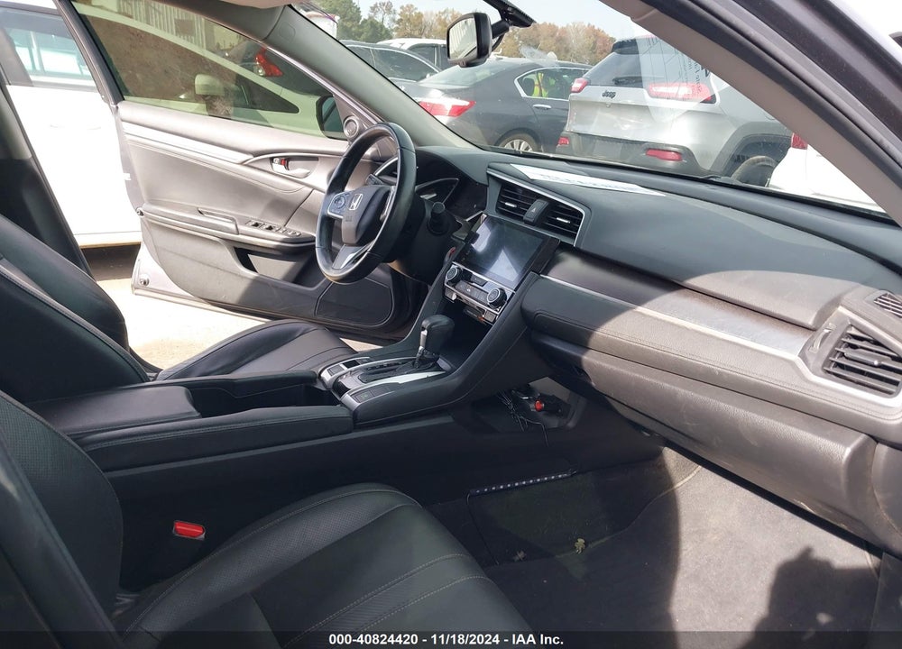 2018 HONDA CIVIC EX-L VIN: JHMFC1F74JX021288