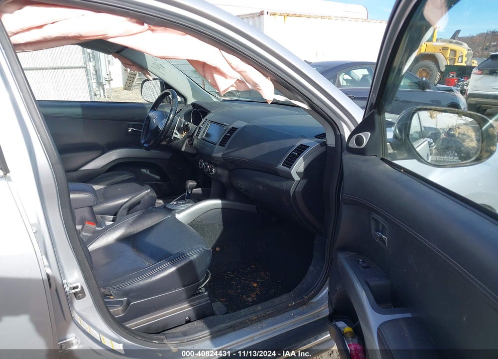 2011 MITSUBISHI OUTLANDER GT VIN: JA4JT5AX7BU023334