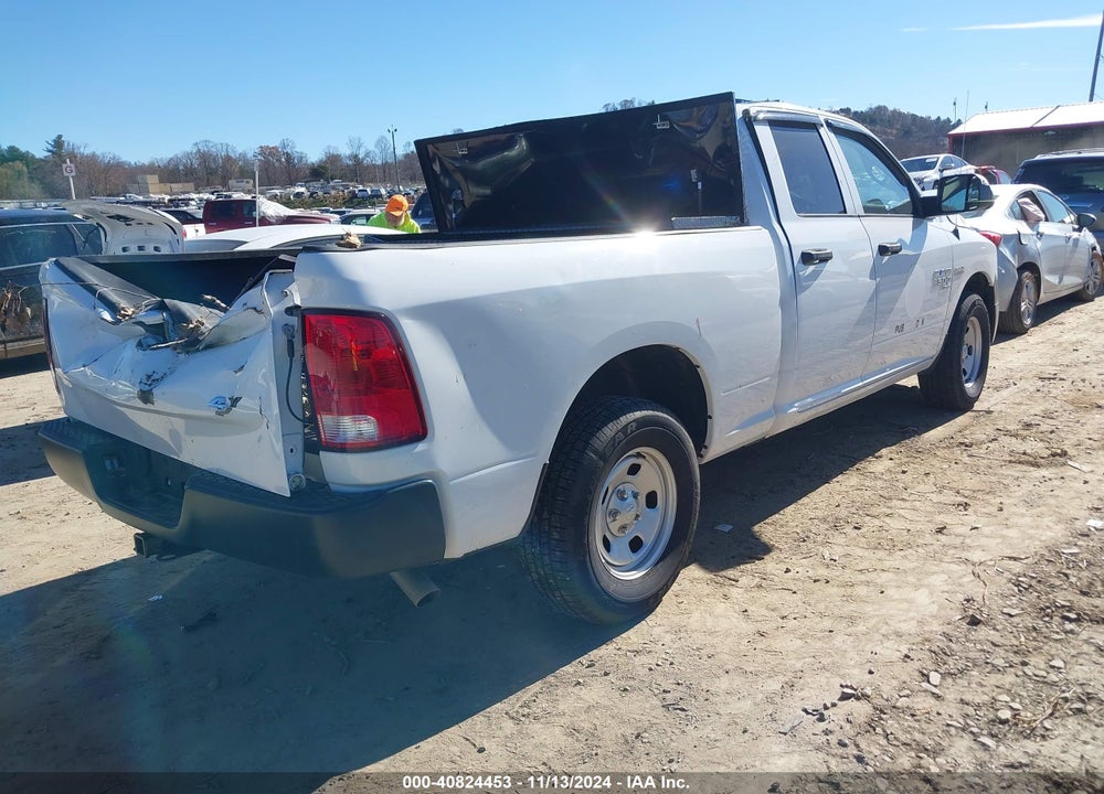 2022 RAM 1500 CLASSIC VIN: 1C6RR7FT5NS200138