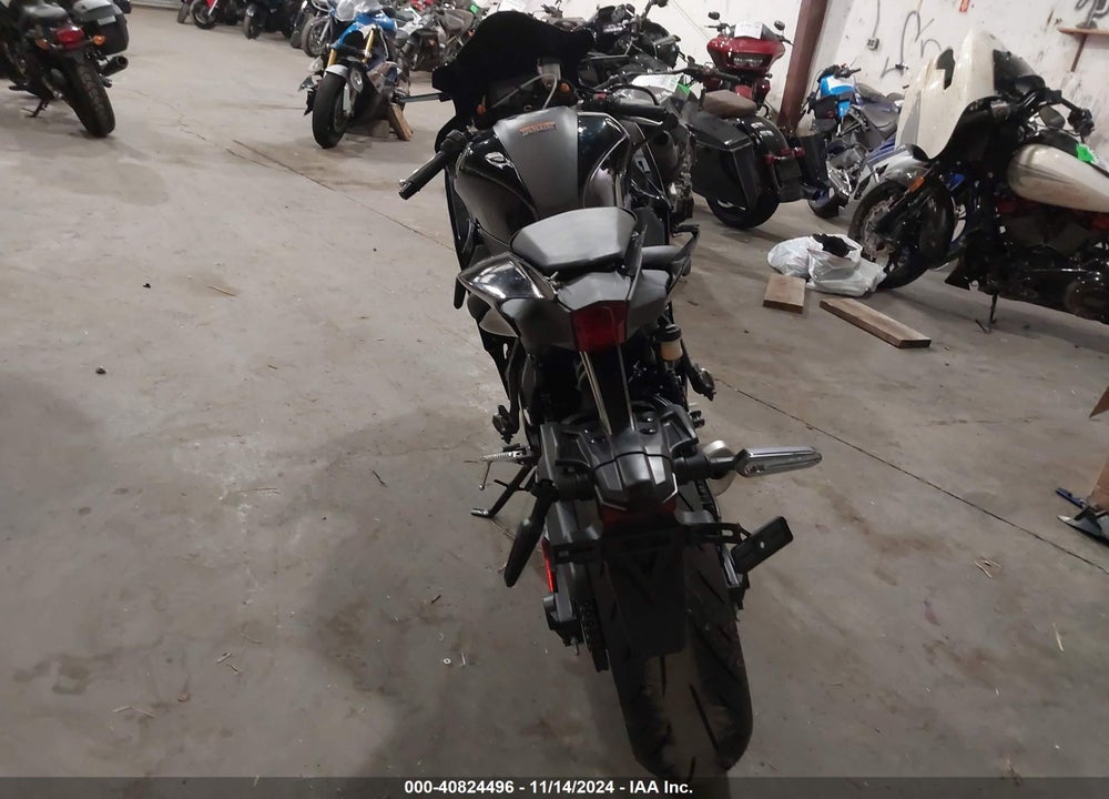 2024 YAMAHA YZFR7 VIN: JYARM38Y1RA002835