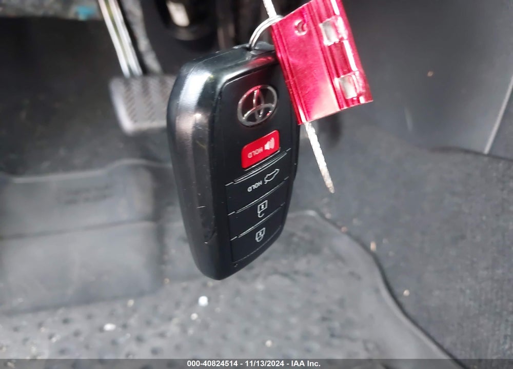 2024 TOYOTA COROLLA SE VIN: 5YFS4MCE2RP186266