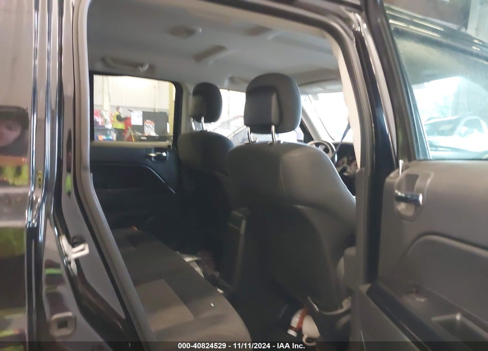 2012 JEEP PATRIOT LATITUDE VIN: 1C4NJPFAXCD647529