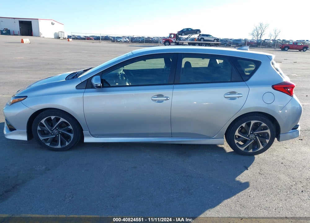 2017 TOYOTA COROLLA IM VIN: JTNKARJEXHJ541739