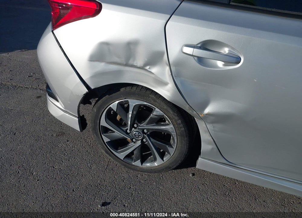 2017 TOYOTA COROLLA IM VIN: JTNKARJEXHJ541739
