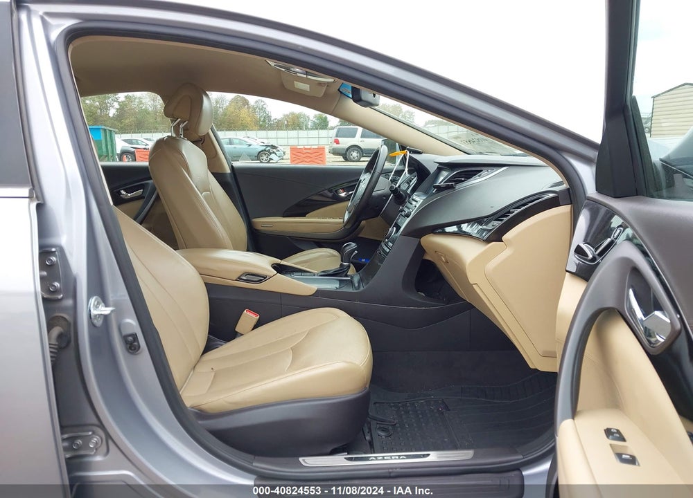 2016 HYUNDAI AZERA VIN: KMHFG4JG4GA518072