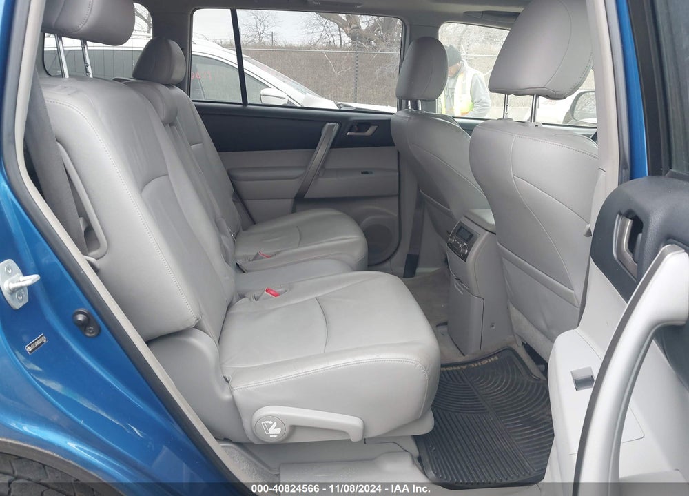 2008 TOYOTA HIGHLANDER SPORT VIN: JTEES43A882014316