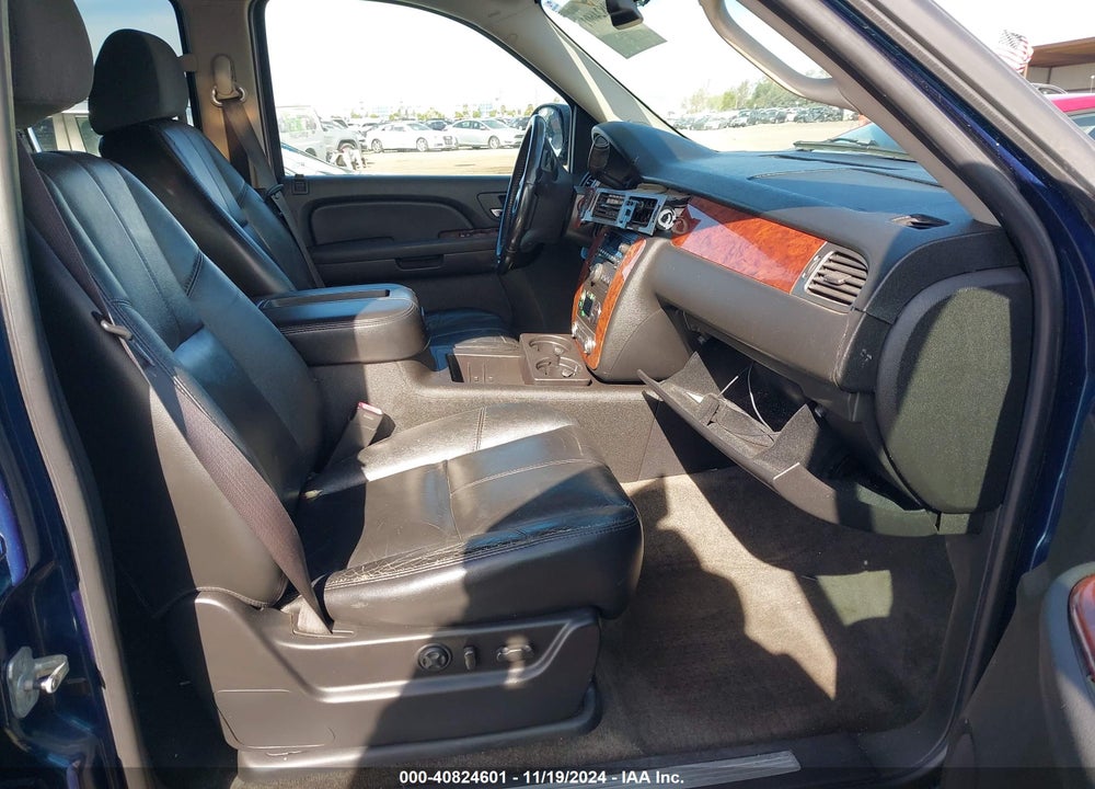2007 CHEVROLET TAHOE LT VIN: 1GNFC13J87R172978