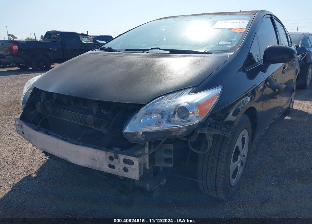 2014 TOYOTA PRIUS TWO VIN: JTDKN3DU8E1752782