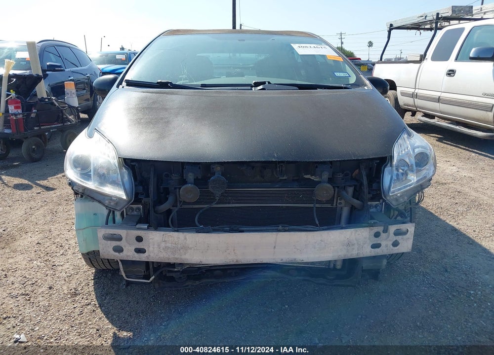 2014 TOYOTA PRIUS TWO VIN: JTDKN3DU8E1752782