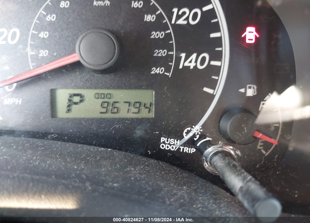 2011 TOYOTA COROLLA LE VIN: 2T1BU4EE6BC657550