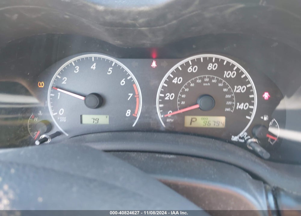2011 TOYOTA COROLLA LE VIN: 2T1BU4EE6BC657550