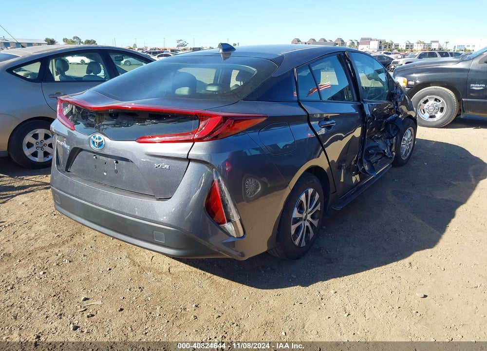 2022 TOYOTA PRIUS PRIME XLE VIN: JTDKAMFP8N3202544